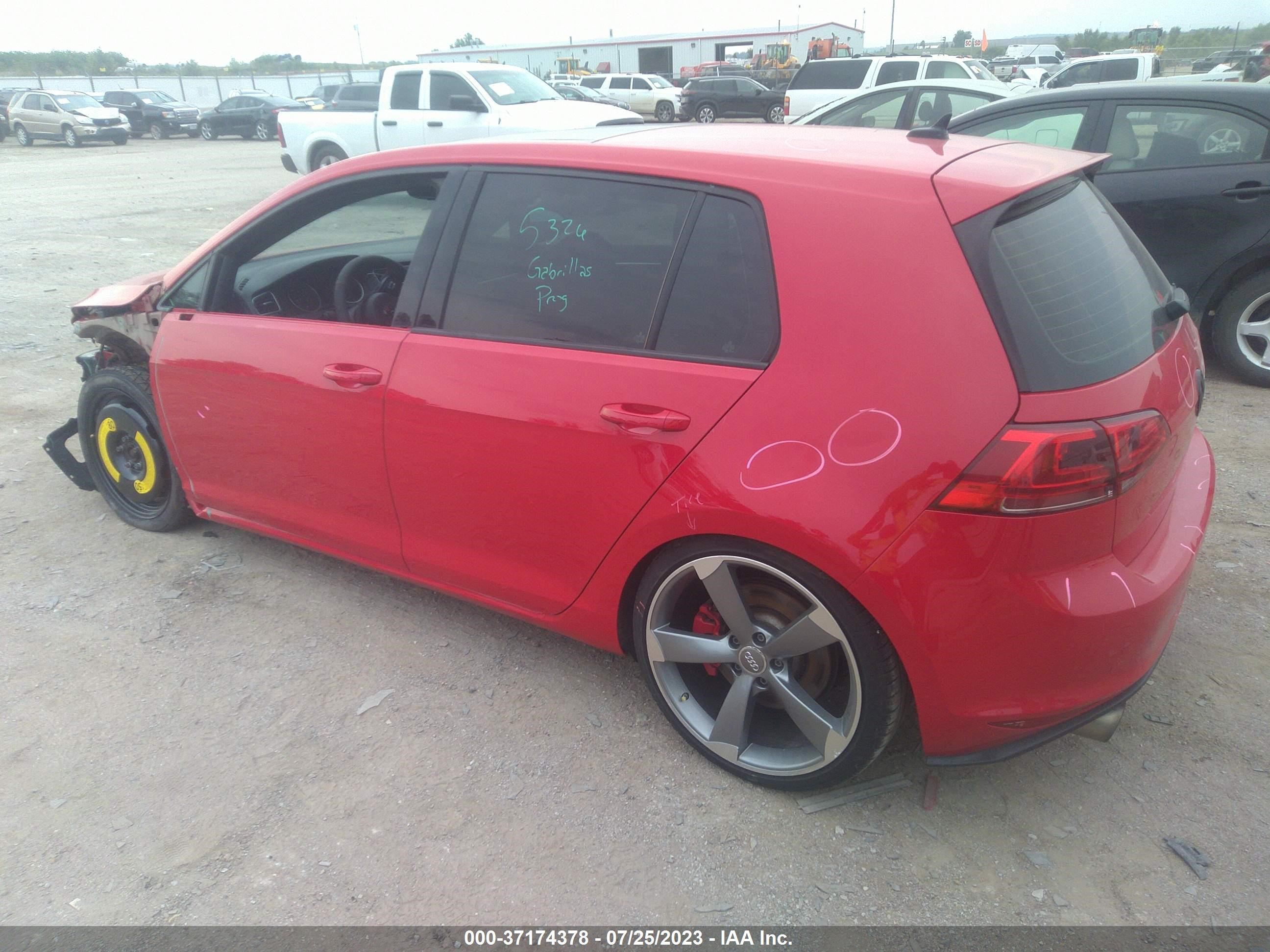 Photo 2 VIN: 3VW447AU3GM025947 - VOLKSWAGEN GOLF GTI 