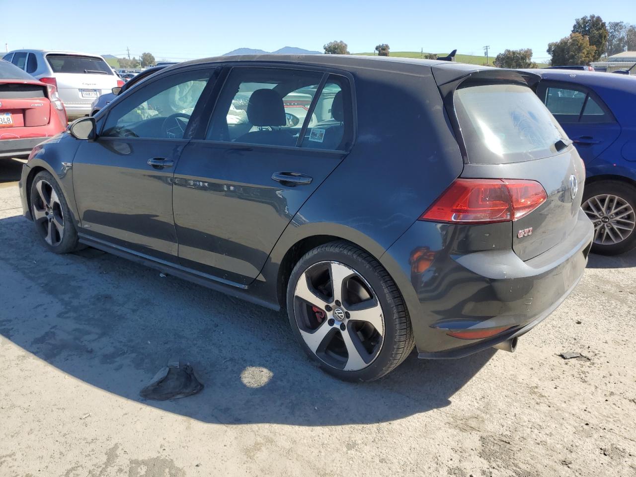 Photo 1 VIN: 3VW447AU7HM049492 - VOLKSWAGEN GTI 