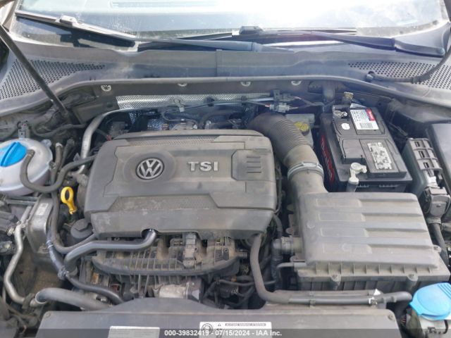 Photo 9 VIN: 3VW447AU8FM061762 - VOLKSWAGEN GTI 