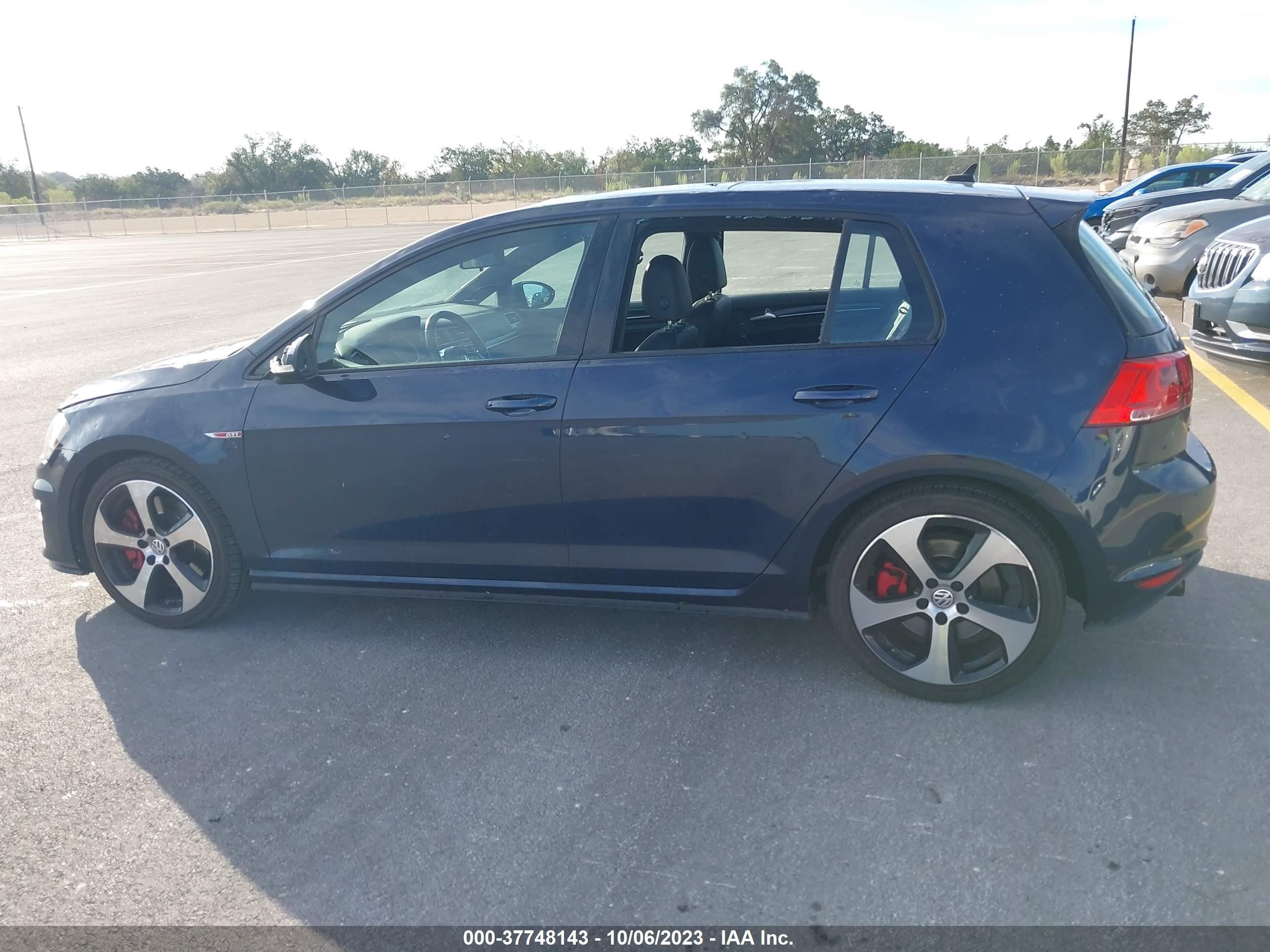 Photo 13 VIN: 3VW447AUXHM004580 - VOLKSWAGEN GOLF 