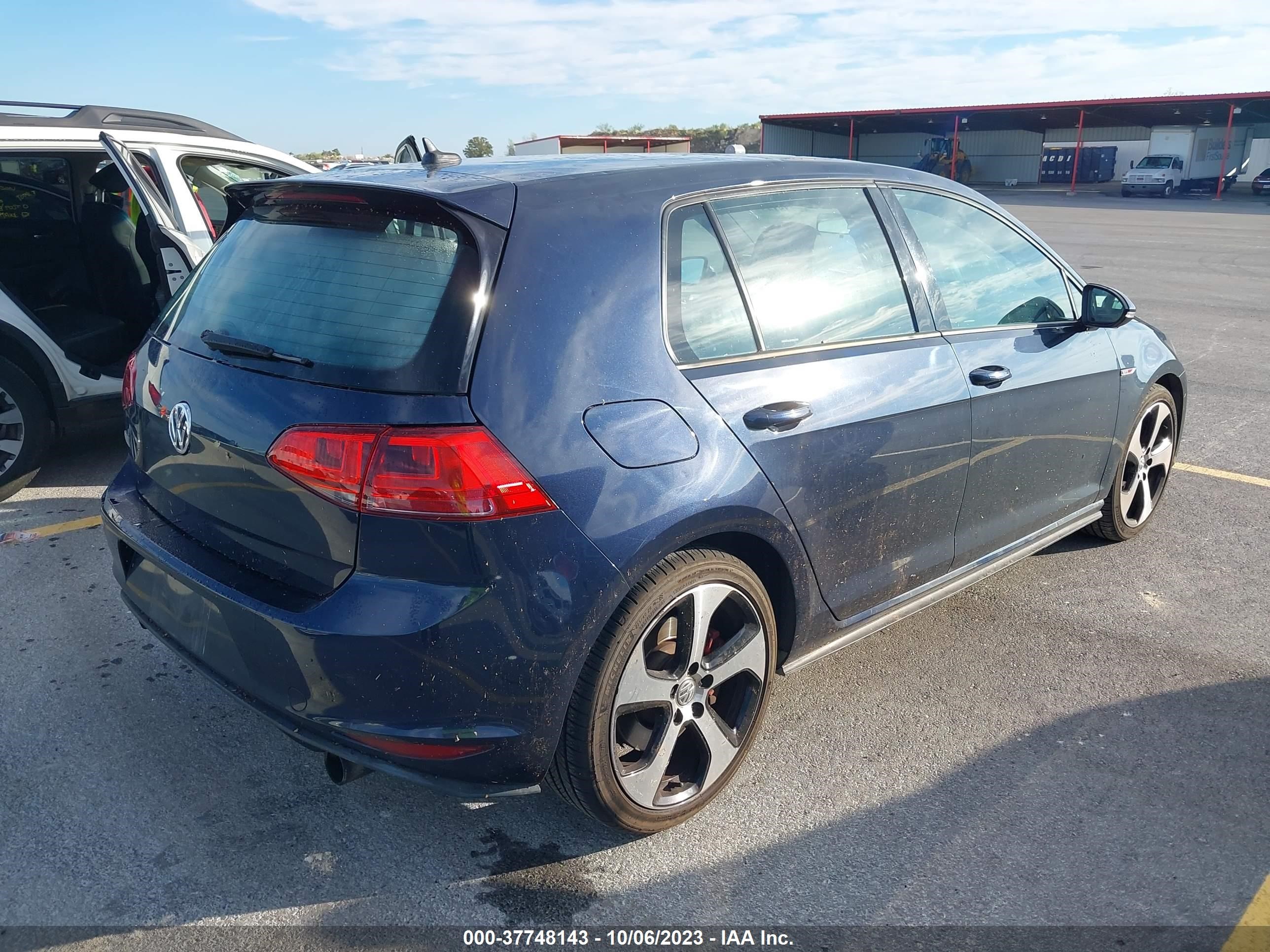 Photo 3 VIN: 3VW447AUXHM004580 - VOLKSWAGEN GOLF 