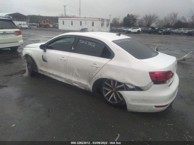 Photo 2 VIN: 3VW4A7AJ1DM415276 - VOLKSWAGEN GLI 