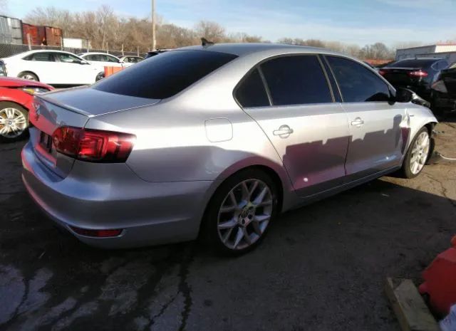 Photo 3 VIN: 3VW4S7AJ8EM311611 - VOLKSWAGEN JETTA SEDAN 