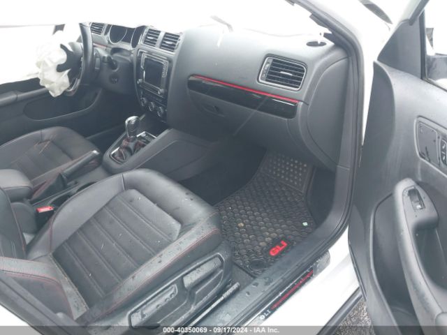 Photo 4 VIN: 3VW4T7AJ4JM240754 - VOLKSWAGEN JETTA 