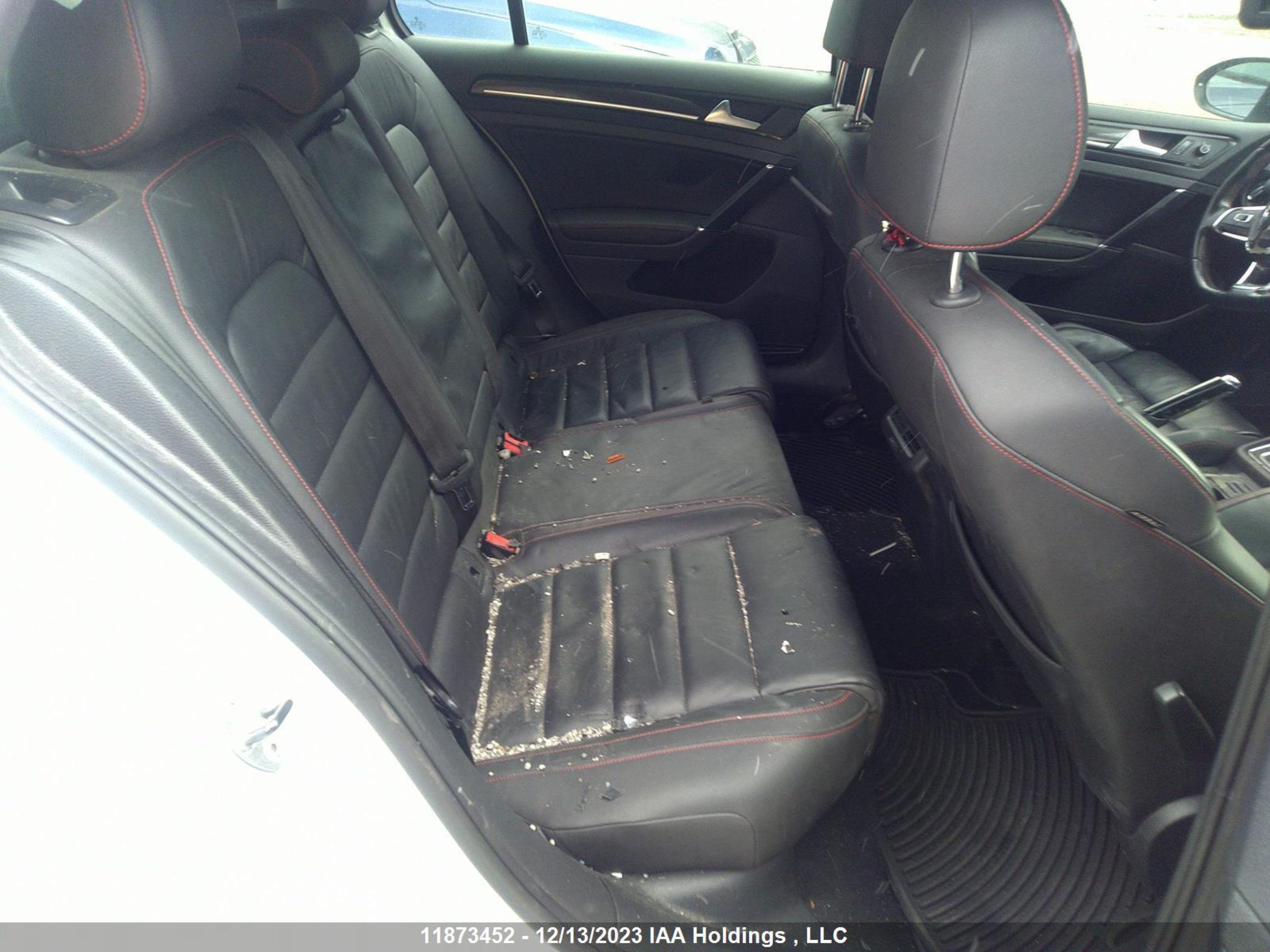 Photo 7 VIN: 3VW4T7AU6FM003118 - VOLKSWAGEN GOLF 