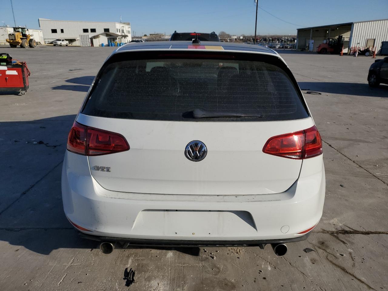 Photo 5 VIN: 3VW4T7AU6GM043667 - VOLKSWAGEN GTI 