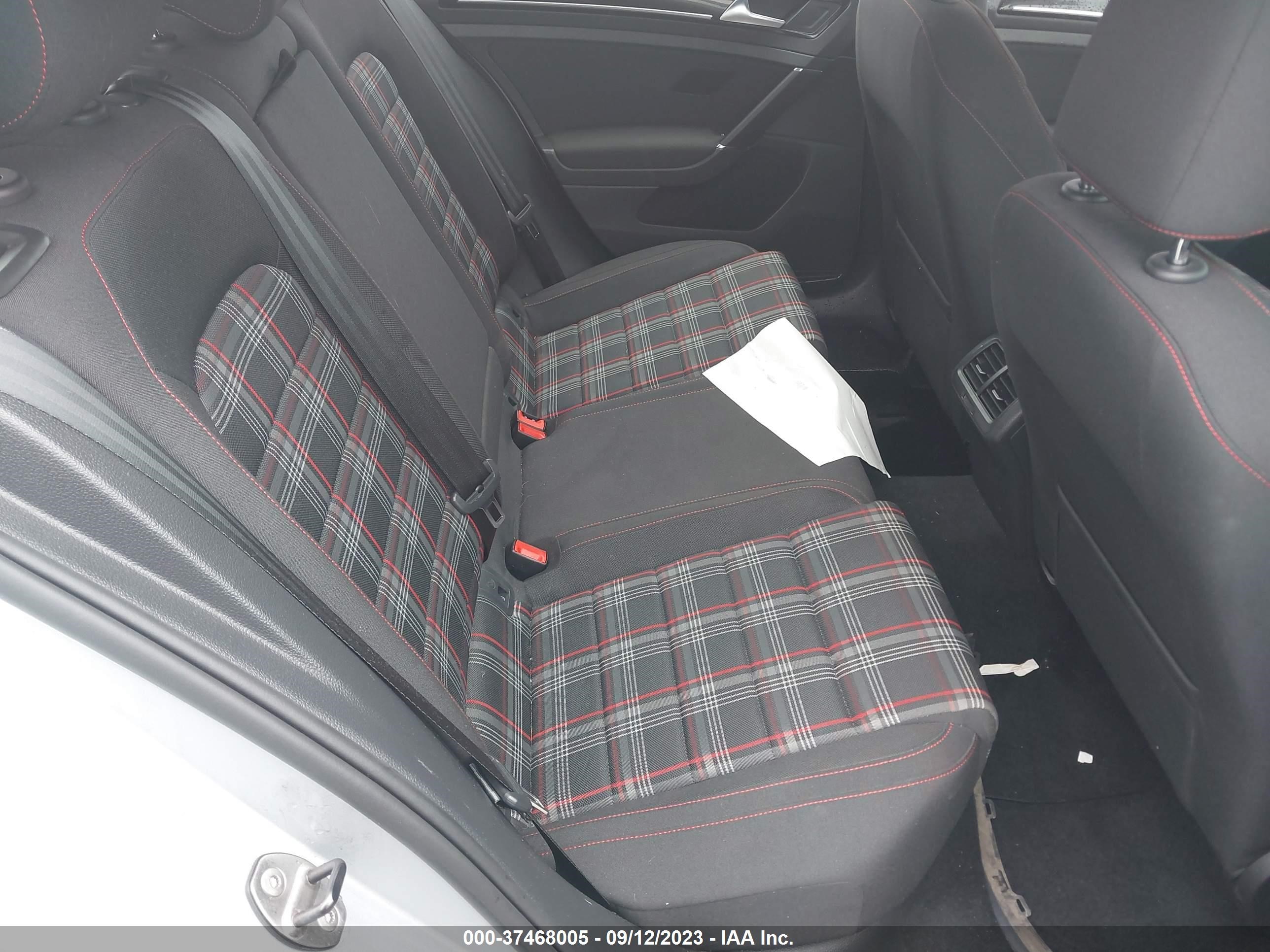 Photo 7 VIN: 3VW4T7AU7HM040620 - VOLKSWAGEN GOLF 