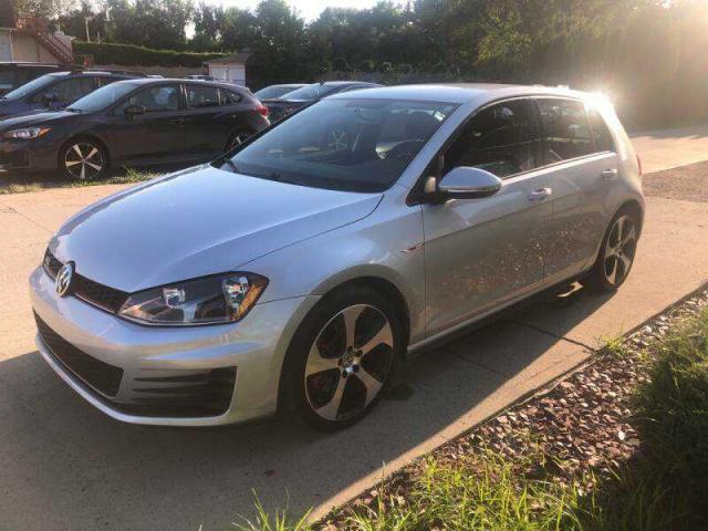 Photo 1 VIN: 3VW4T7AU7HM047227 - VOLKSWAGEN GTI S 