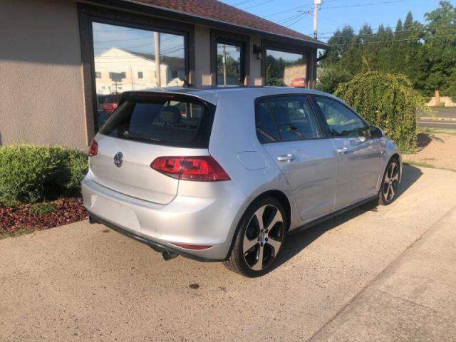 Photo 3 VIN: 3VW4T7AU7HM047227 - VOLKSWAGEN GTI S 