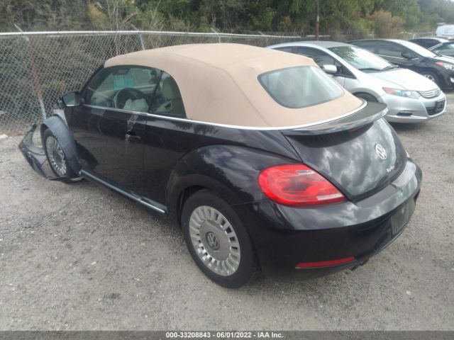 Photo 2 VIN: 3VW507AT3GM802800 - VOLKSWAGEN BEETLE CONVERTIBLE 