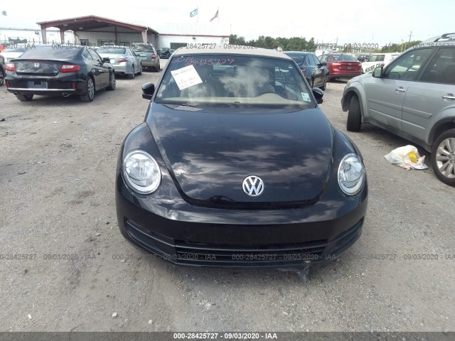 Photo 5 VIN: 3VW507AT9EM816441 - VOLKSWAGEN BEETLE CONVERTIBLE 