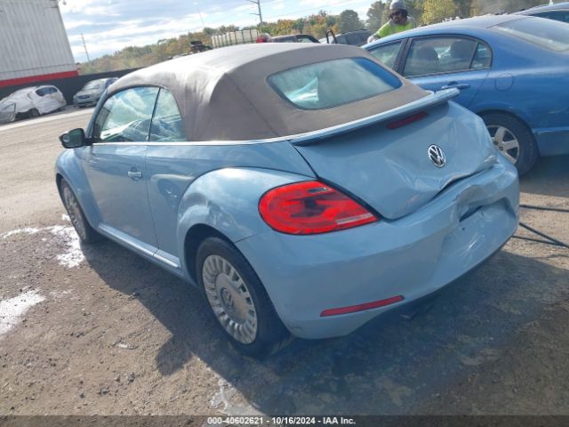 Photo 2 VIN: 3VW517AT2FM821009 - VOLKSWAGEN BEETLE 