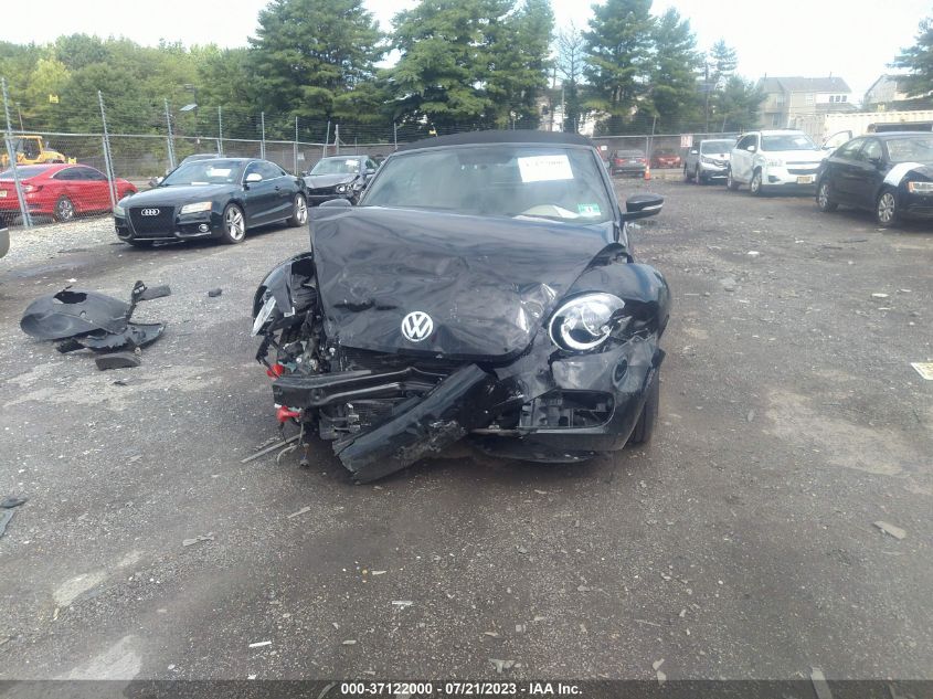 Photo 5 VIN: 3VW517AT4EM815761 - VOLKSWAGEN BEETLE 