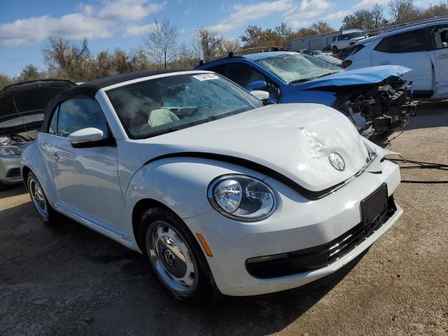 Photo 3 VIN: 3VW517AT5FM810084 - VOLKSWAGEN BEETLE 