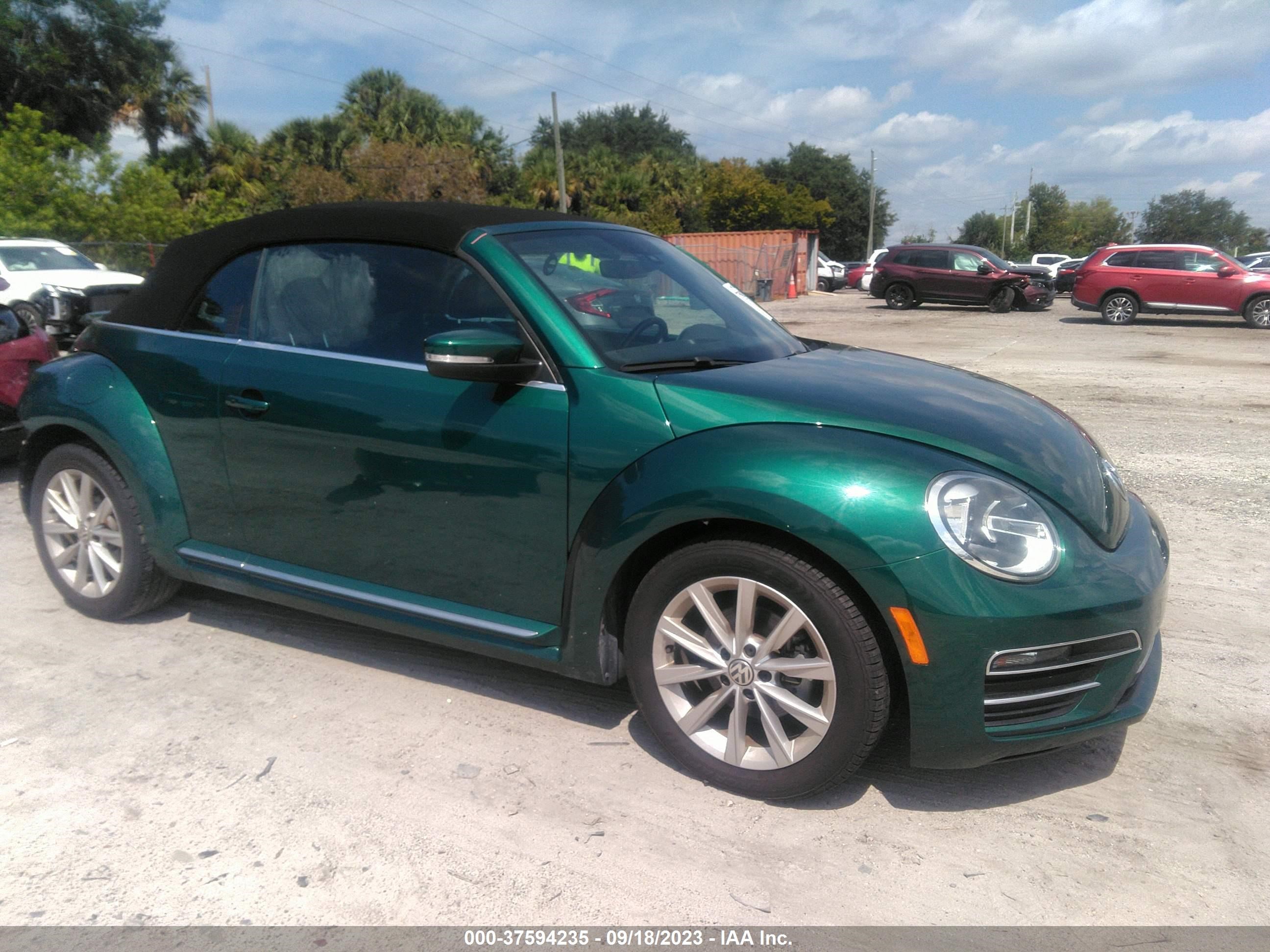 Photo 0 VIN: 3VW517AT5HM808645 - VOLKSWAGEN BEETLE 