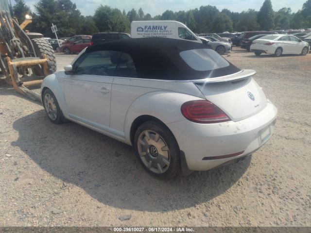 Photo 2 VIN: 3VW517AT5HM814817 - VOLKSWAGEN BEETLE 