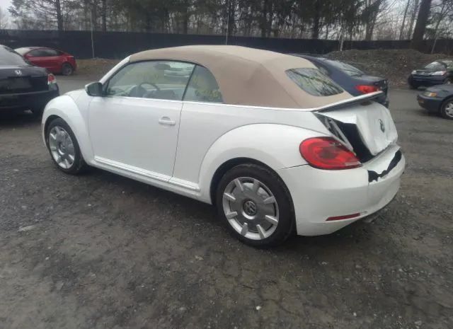 Photo 2 VIN: 3VW517AT7FM803282 - VOLKSWAGEN BEETLE CONVERTIBLE 