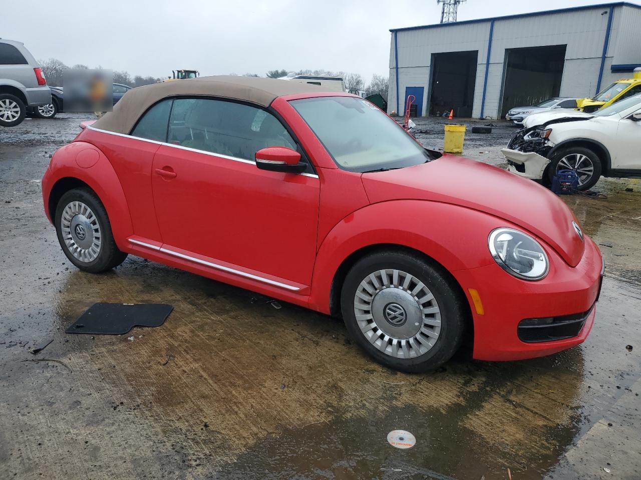 Photo 3 VIN: 3VW517AT7GM821301 - VOLKSWAGEN BEETLE 