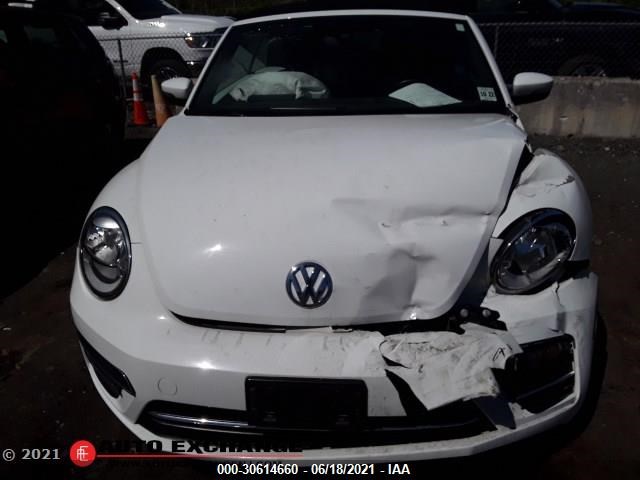 Photo 2 VIN: 3VW517AT7HM824961 - VOLKSWAGEN BEETLE CONVERTIBLE 