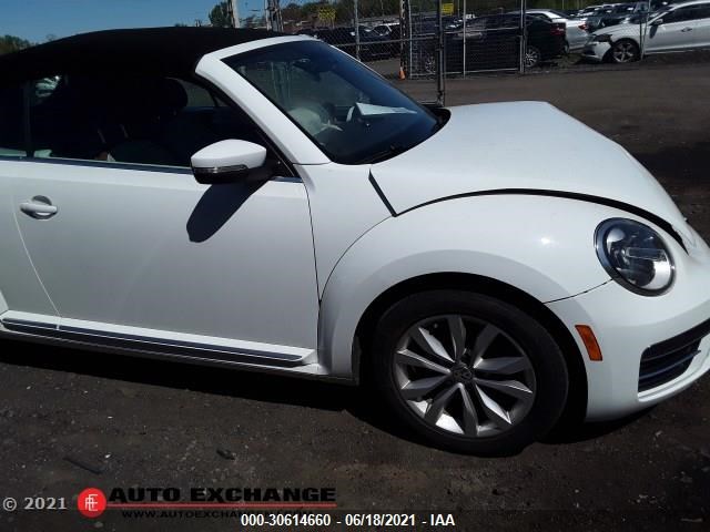 Photo 3 VIN: 3VW517AT7HM824961 - VOLKSWAGEN BEETLE CONVERTIBLE 