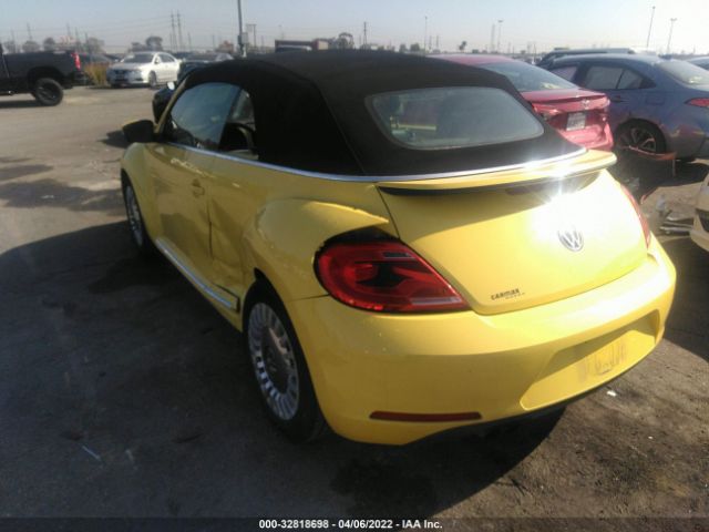 Photo 2 VIN: 3VW517AT8FM805560 - VOLKSWAGEN BEETLE CONVERTIBLE 