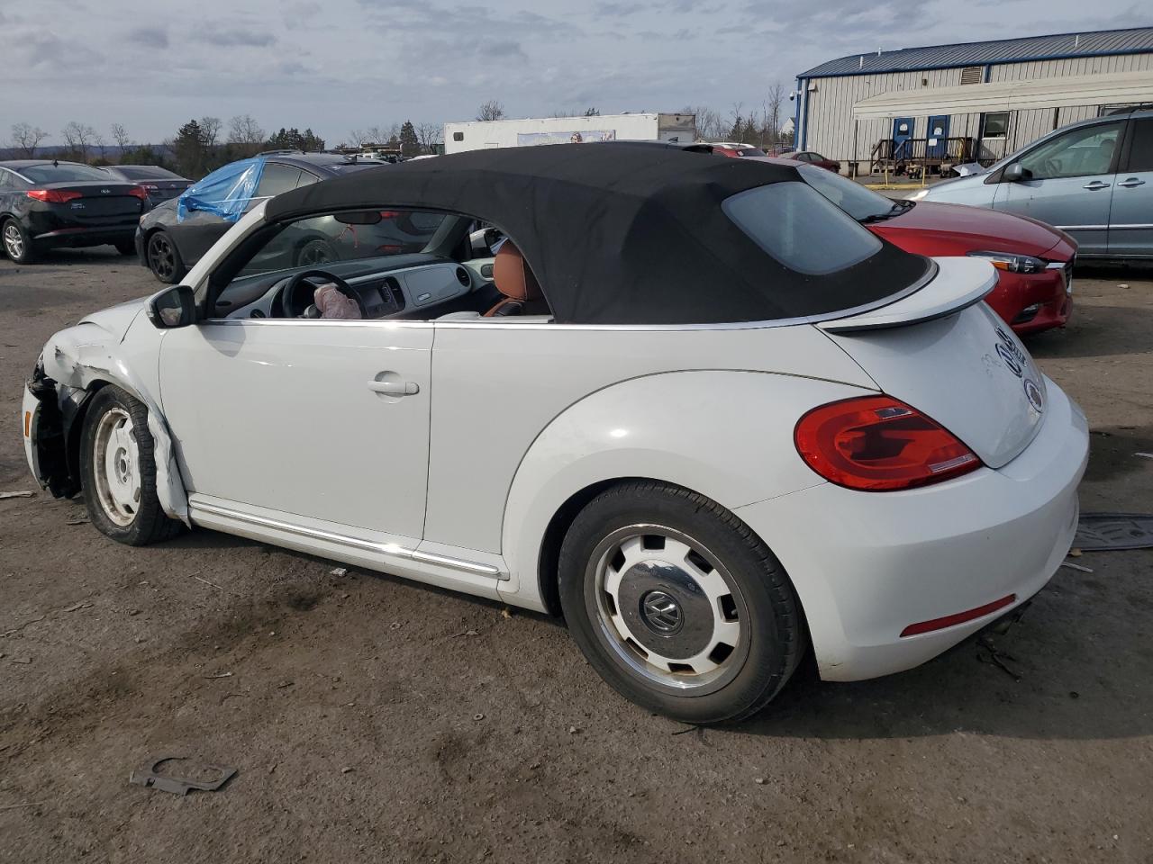 Photo 1 VIN: 3VW517AT8FM809530 - VOLKSWAGEN BEETLE 