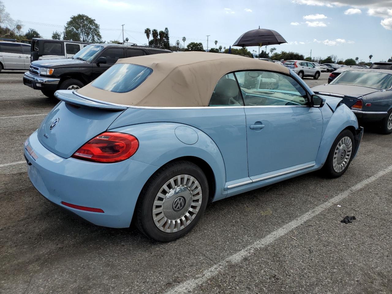 Photo 2 VIN: 3VW517AT8GM801204 - VOLKSWAGEN BEETLE 