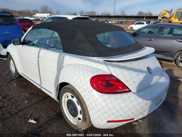 Photo 2 VIN: 3VW517AT9FM809391 - VOLKSWAGEN BEETLE 