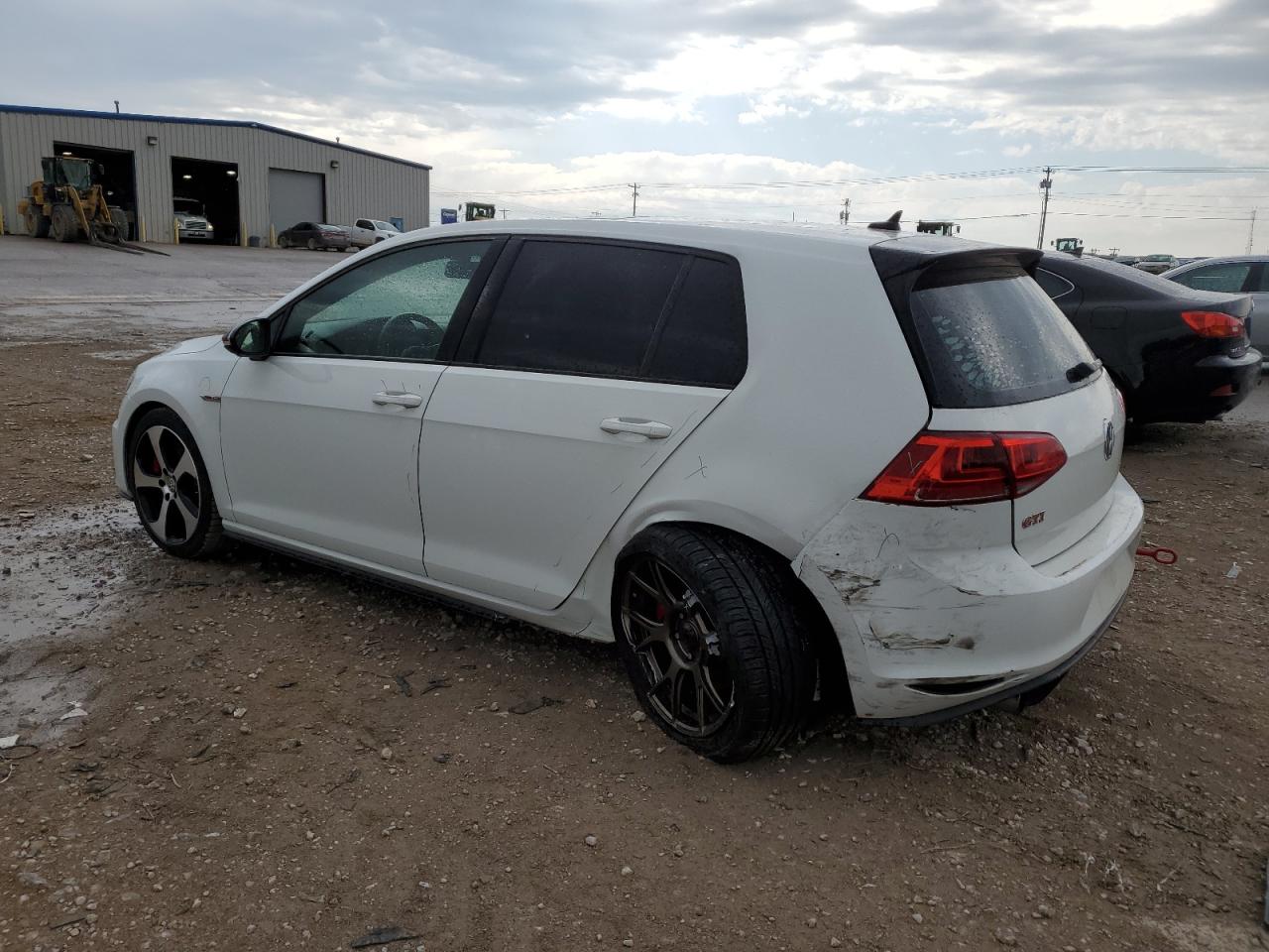 Photo 1 VIN: 3VW547AU0HM069409 - VOLKSWAGEN GTI 