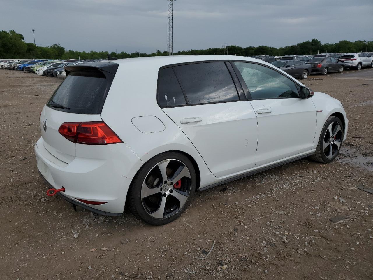 Photo 2 VIN: 3VW547AU0HM069409 - VOLKSWAGEN GTI 