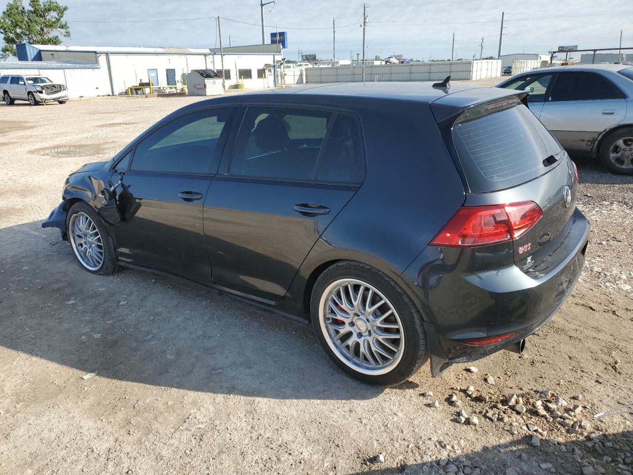 Photo 1 VIN: 3VW547AU0HM075078 - VOLKSWAGEN GTI 