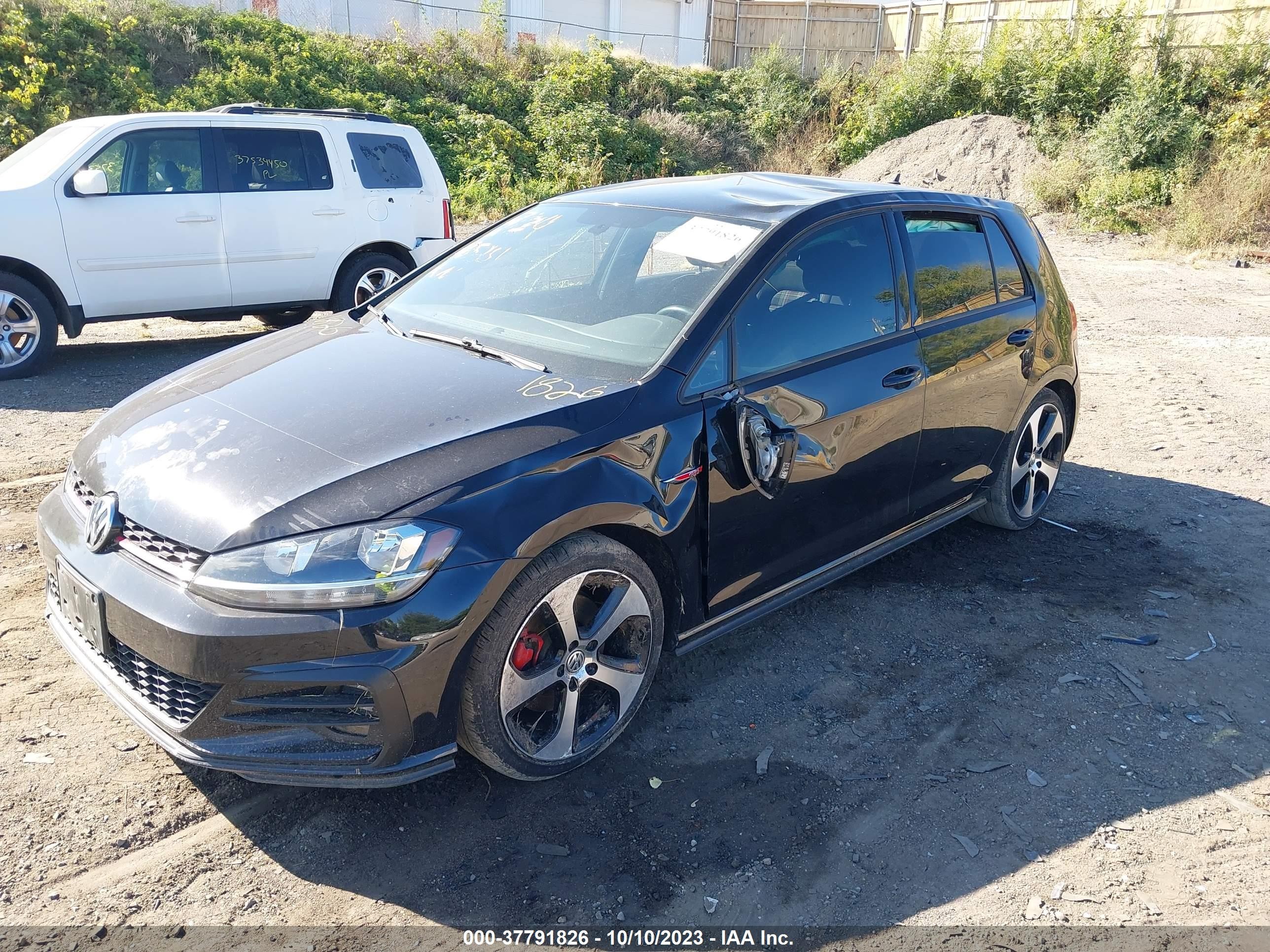 Photo 1 VIN: 3VW547AU5JM296276 - VOLKSWAGEN GOLF 