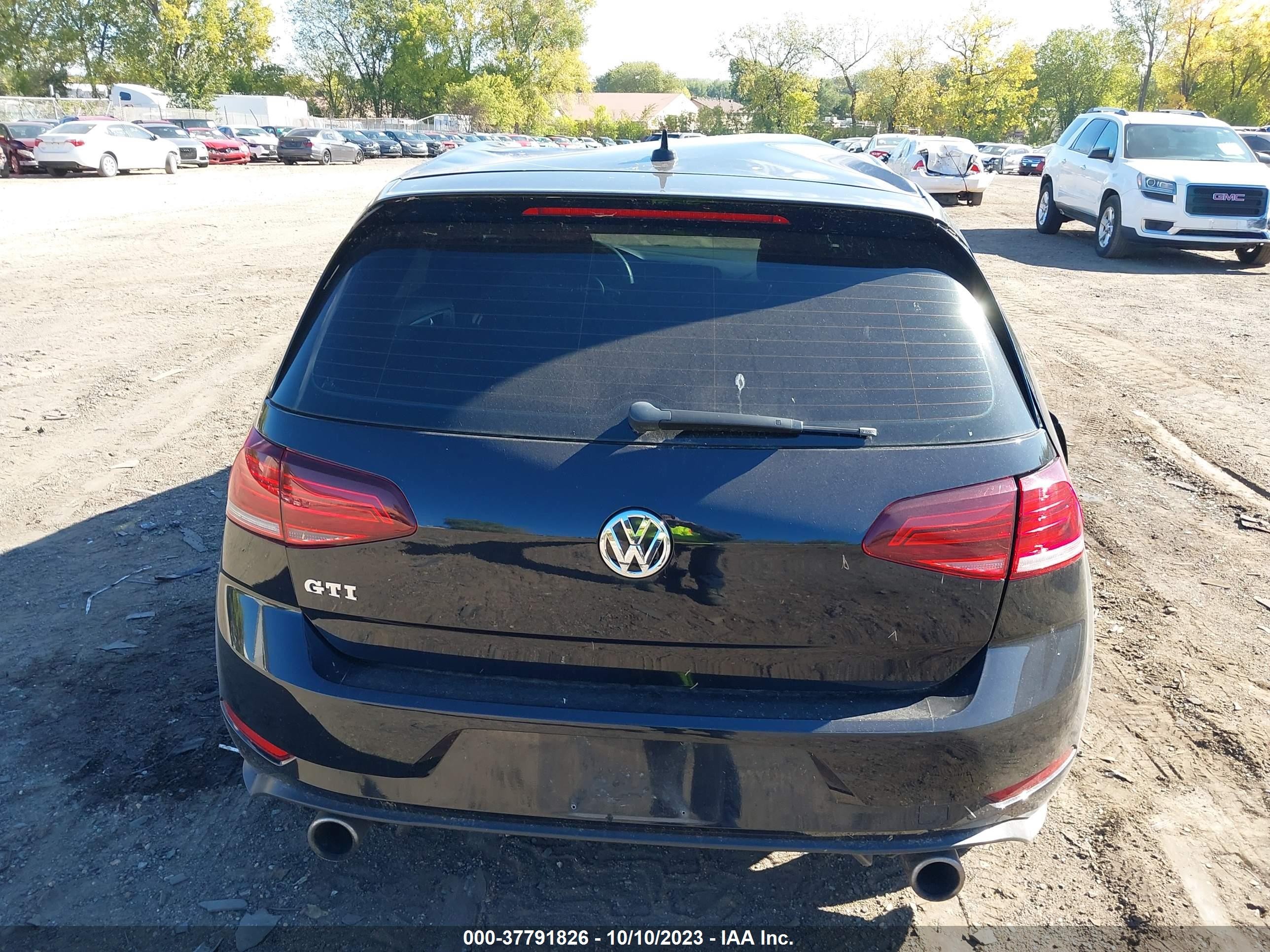 Photo 14 VIN: 3VW547AU5JM296276 - VOLKSWAGEN GOLF 