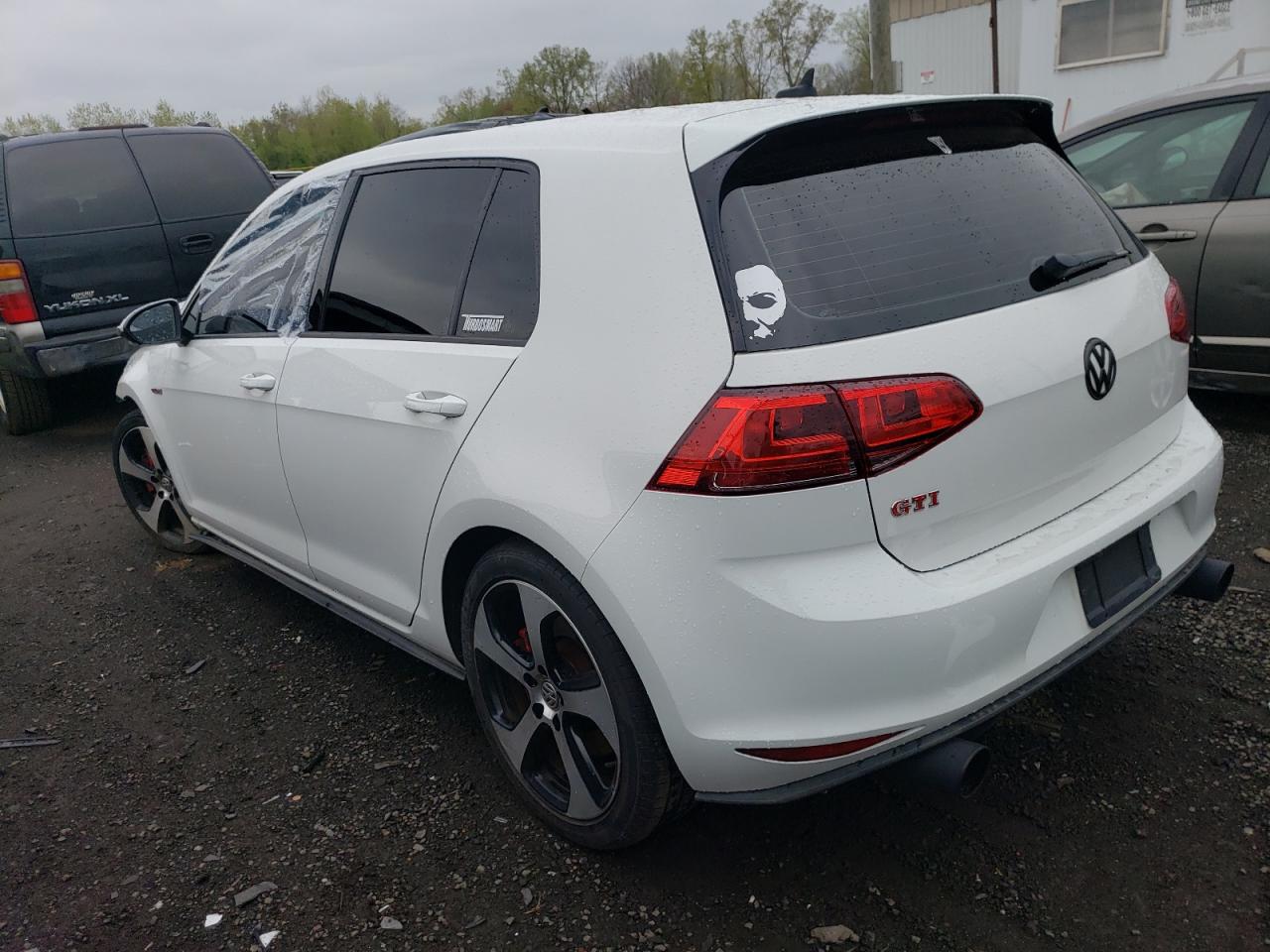 Photo 1 VIN: 3VW547AU8FM073589 - VOLKSWAGEN GTI 