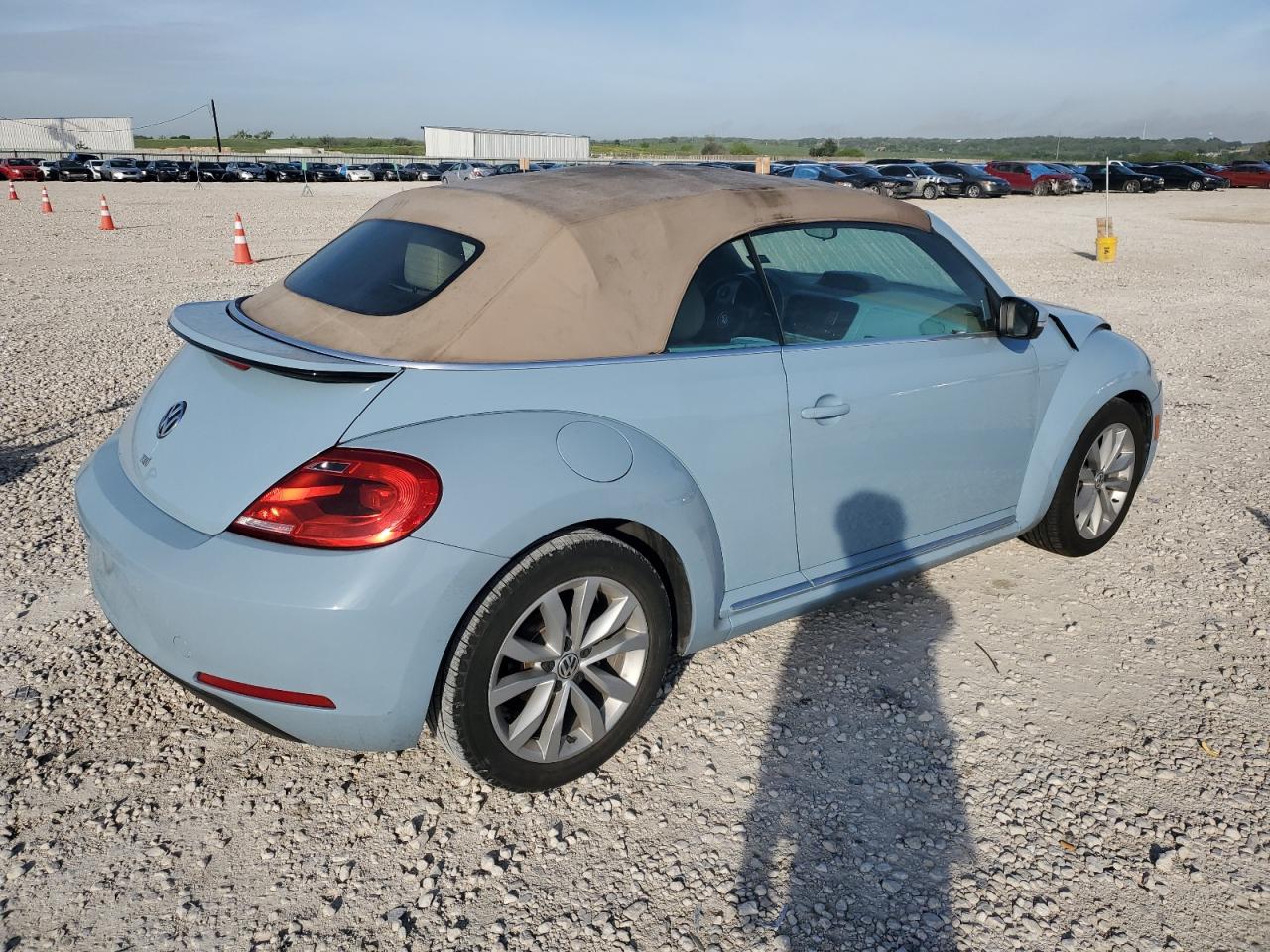 Photo 2 VIN: 3VW5A7AT6FM812331 - VOLKSWAGEN BEETLE 