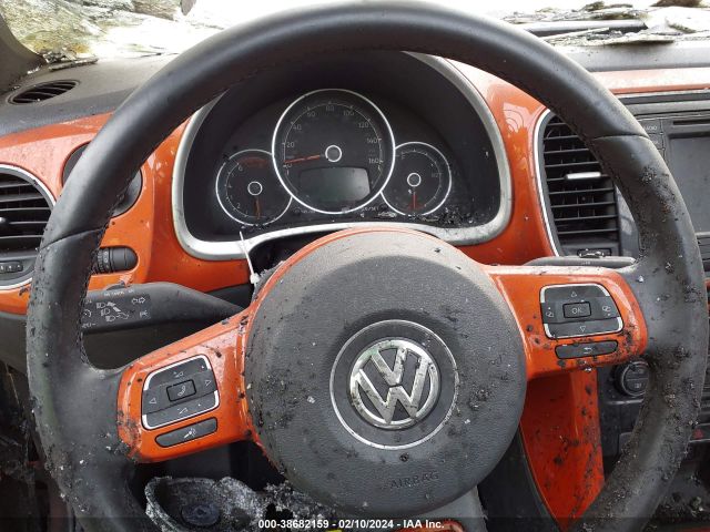 Photo 6 VIN: 3VW5DAAT0KM503971 - VOLKSWAGEN BEETLE 