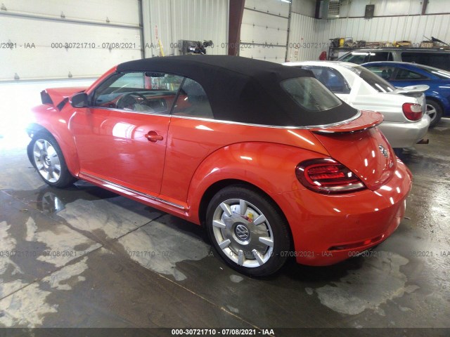 Photo 2 VIN: 3VW5DAAT4JM517824 - VOLKSWAGEN BEETLE CONVERTIBLE 