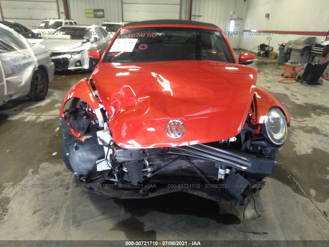 Photo 5 VIN: 3VW5DAAT4JM517824 - VOLKSWAGEN BEETLE CONVERTIBLE 