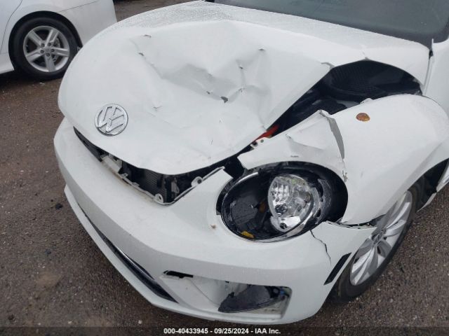 Photo 5 VIN: 3VW5DAAT5JM512809 - VOLKSWAGEN BEETLE 