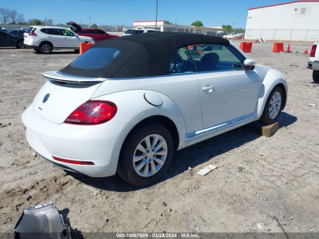 Photo 3 VIN: 3VW5DAAT8JM507054 - VOLKSWAGEN BEETLE 