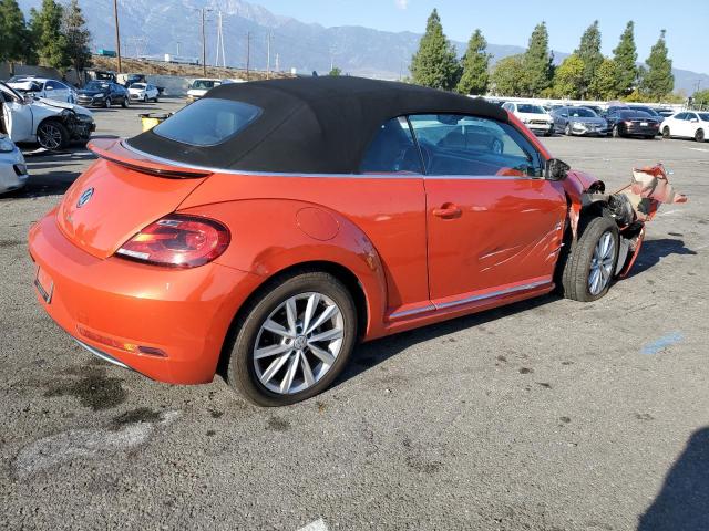 Photo 2 VIN: 3VW5DAAT8JM518247 - VOLKSWAGEN BEETLE 