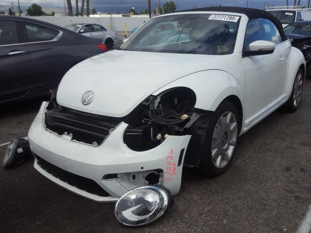 Photo 1 VIN: 3VW5DAAT9JM507046 - VOLKSWAGEN BEETLE S 