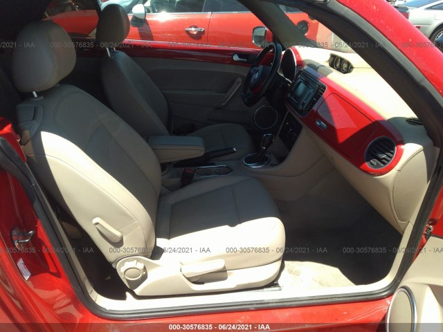 Photo 4 VIN: 3VW5L7AT0EM816965 - VOLKSWAGEN BEETLE 