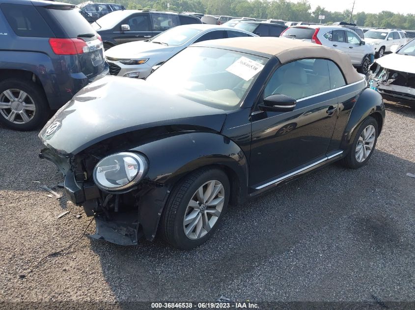 Photo 1 VIN: 3VW5L7AT0EM818635 - VOLKSWAGEN BEETLE 