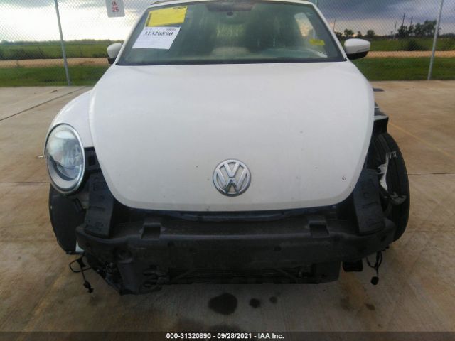 Photo 5 VIN: 3VW5L7AT2DM828484 - VOLKSWAGEN BEETLE CONVERTIBLE 