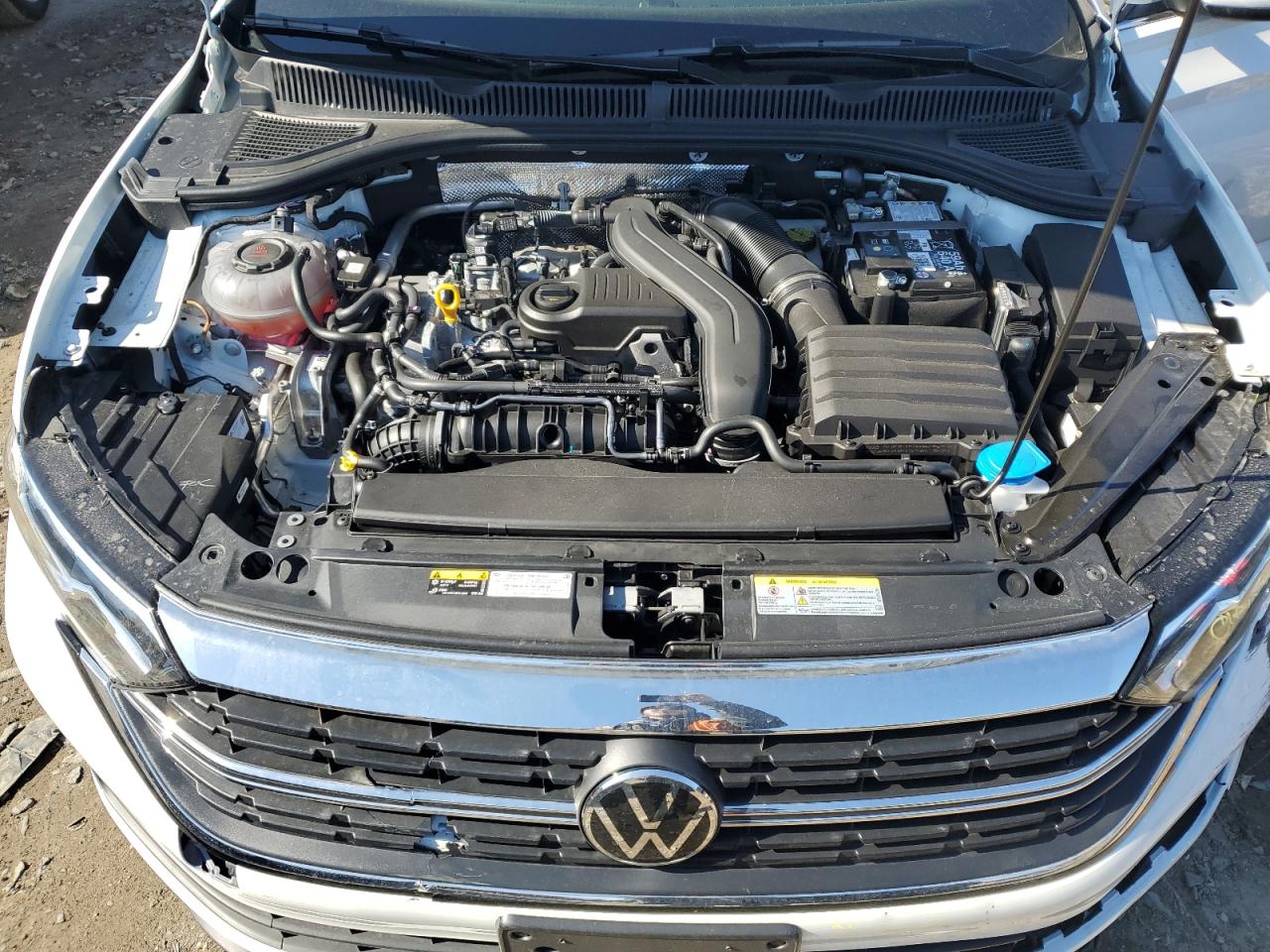 Photo 10 VIN: 3VW5M7BU2RM010992 - VOLKSWAGEN JETTA 