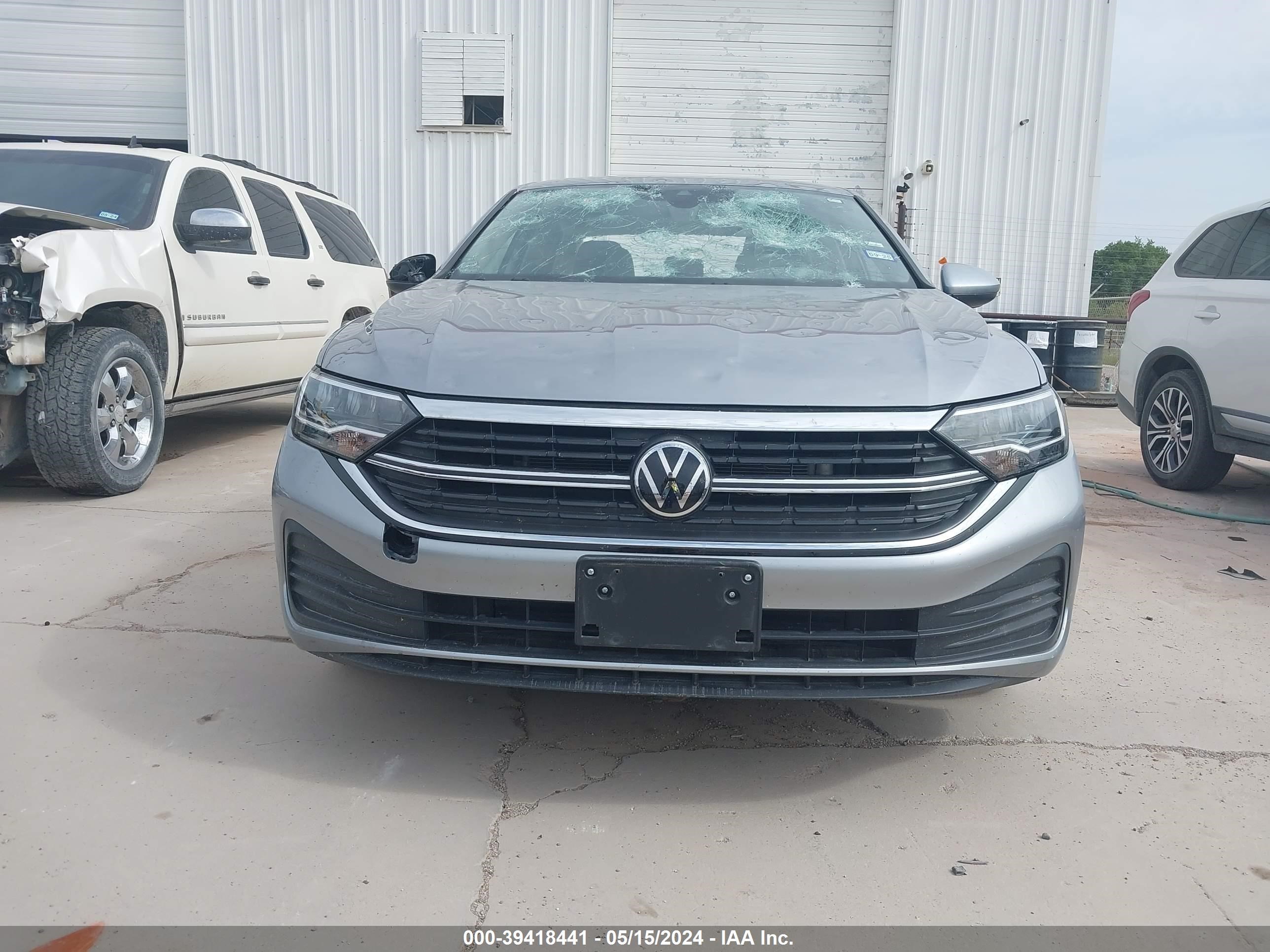 Photo 11 VIN: 3VW5M7BU2RM011057 - VOLKSWAGEN JETTA 