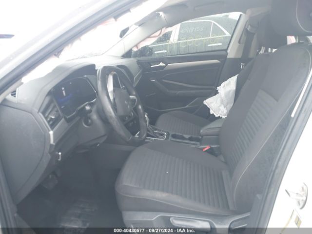 Photo 4 VIN: 3VW5M7BU5PM043272 - VOLKSWAGEN JETTA 