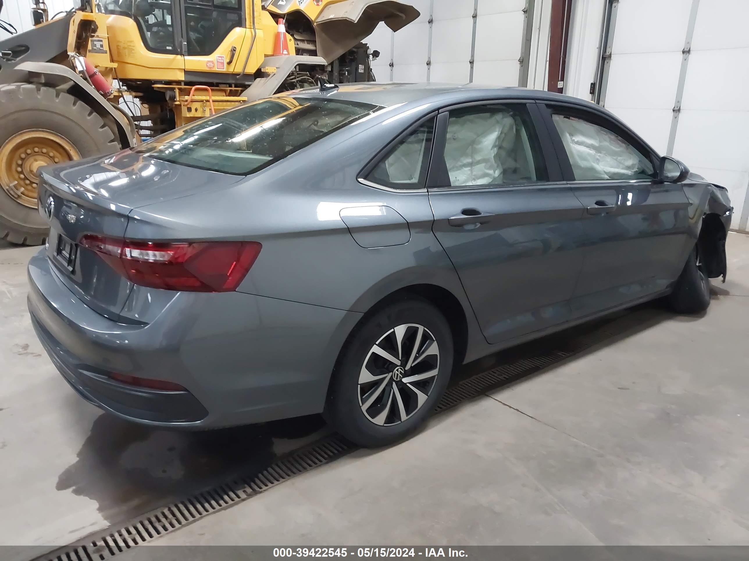 Photo 3 VIN: 3VW5M7BU7RM016657 - VOLKSWAGEN JETTA 