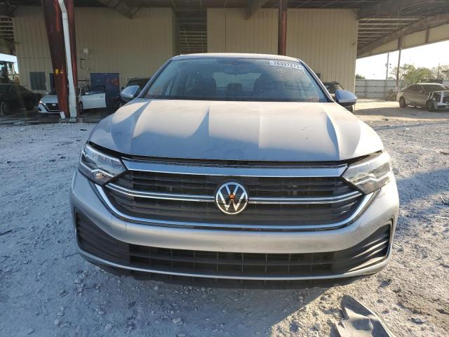 Photo 4 VIN: 3VW5M7BU9PM057899 - VOLKSWAGEN JETTA 